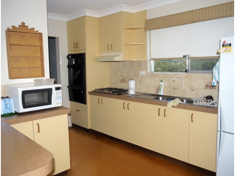 23 Walana Crescent, Kooringal NSW 2650