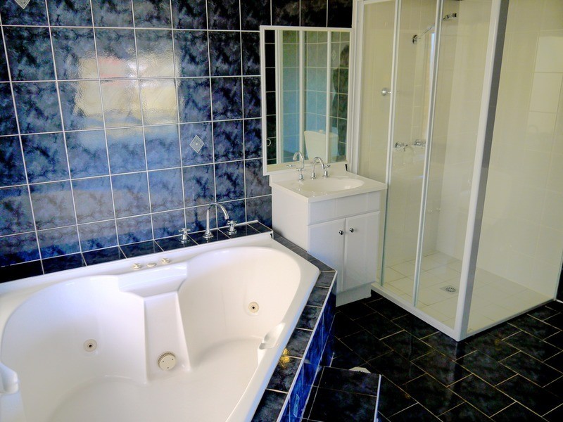 13 Corella Place, Estella NSW 2650