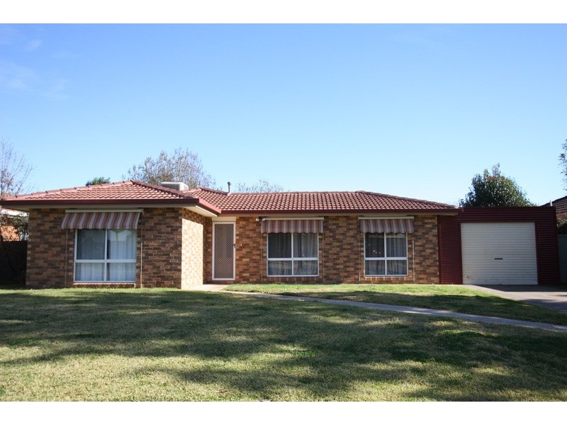 21 Eldershaw Drive, Forest Hill NSW 2651