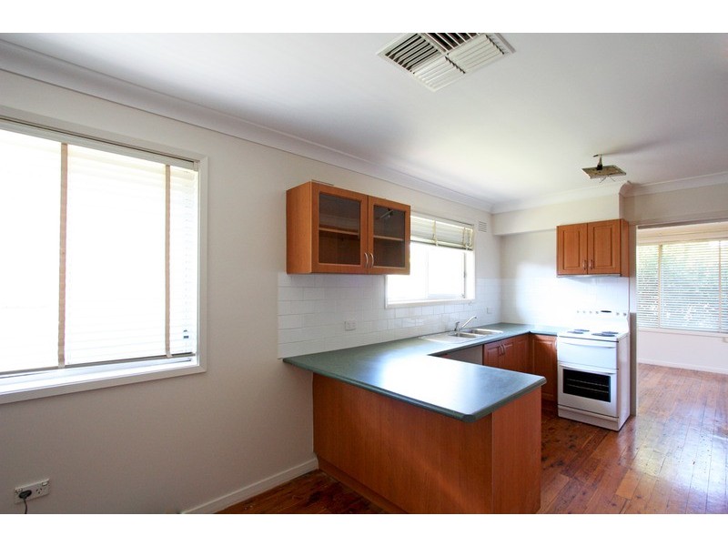 3 Holloway Street, Tolland NSW 2650