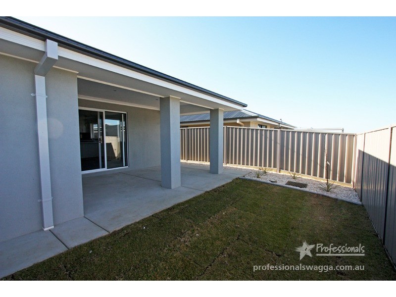 9/124 Mima Street, Glenfield Park NSW 2650