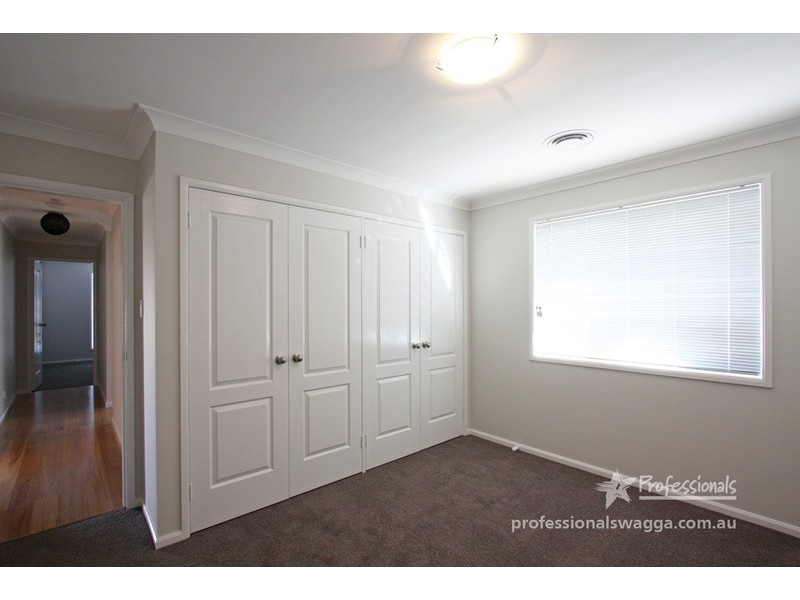 11/124 Mima Street, Glenfield Park NSW 2650