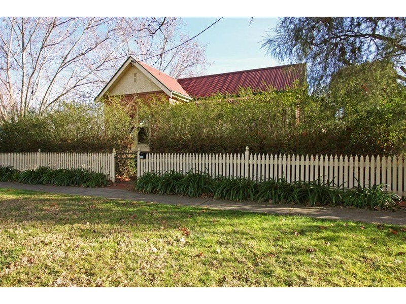 169 Gurwood Street, Wagga Wagga NSW 2650