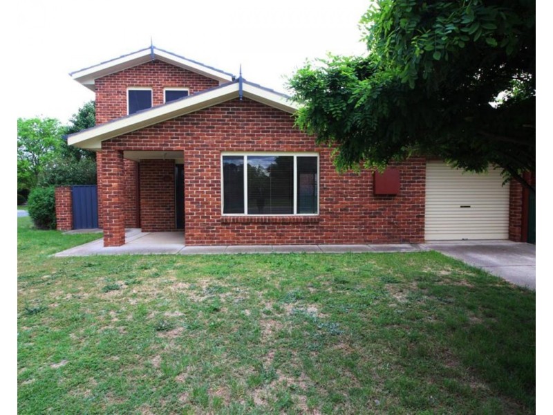 14 Bentley Place, Wagga Wagga NSW 2650