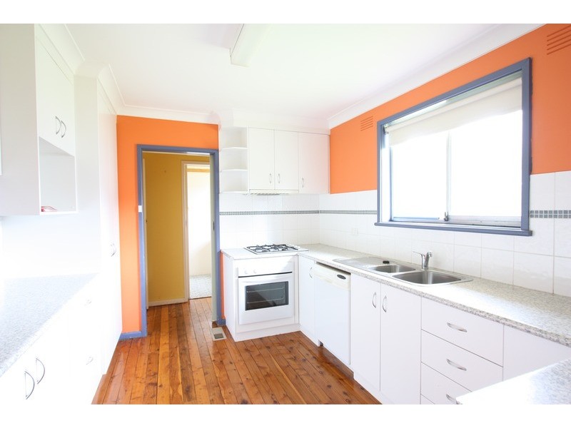 29 Marama  Parade, Mount Austin NSW 2650