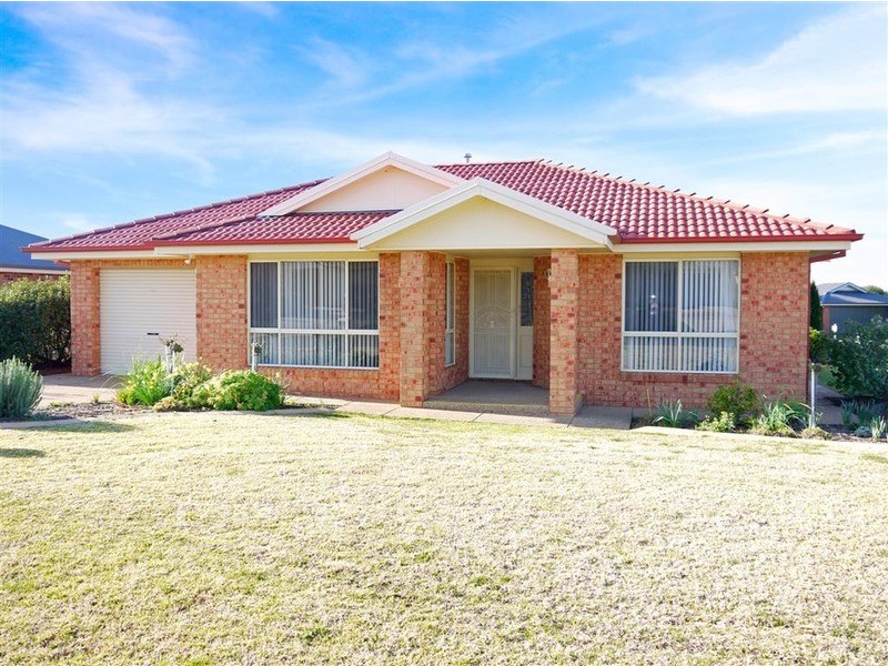 1/78 Paldi Crescent, Wagga Wagga NSW 2650