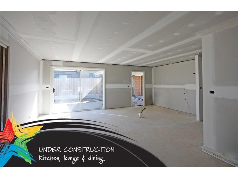 2/63 Brindabella  Drive, Tatton NSW 2650