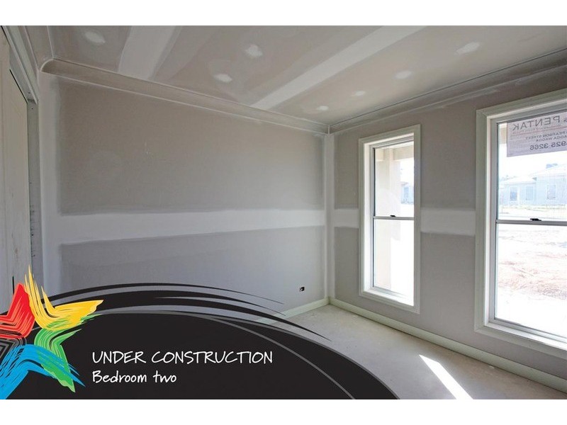 2/63 Brindabella  Drive, Tatton NSW 2650