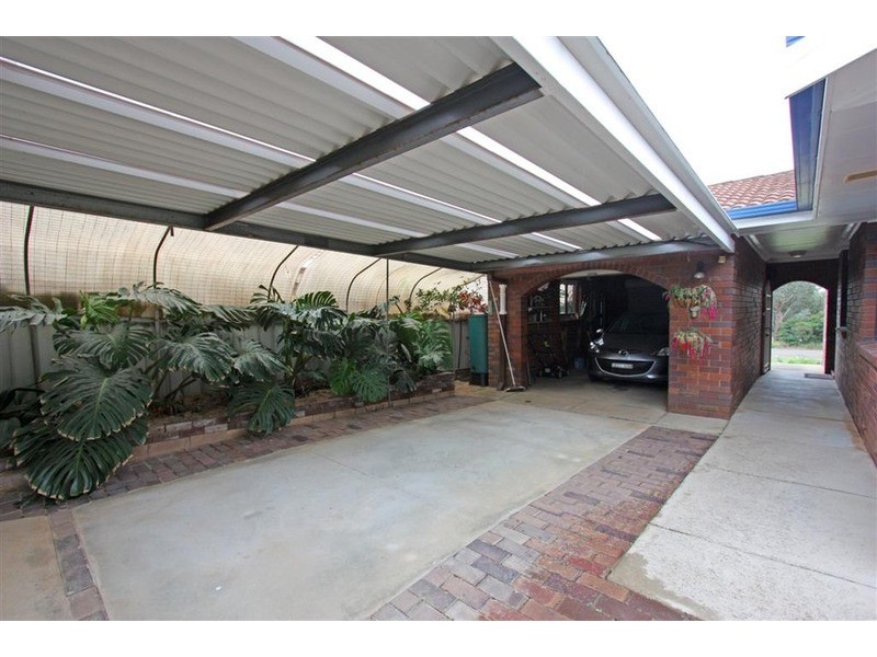 67 Truscott Drive, Ashmont NSW 2650