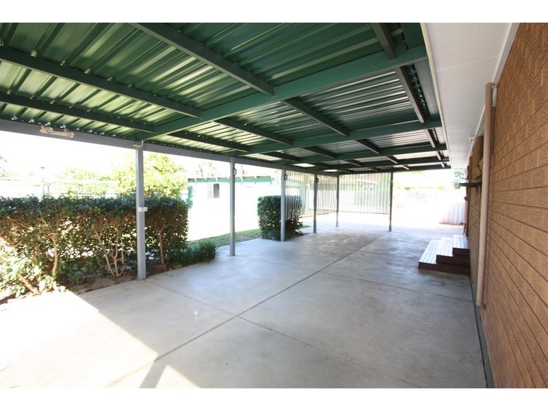 55 Jasmin Crescent, Lake Albert NSW 2650