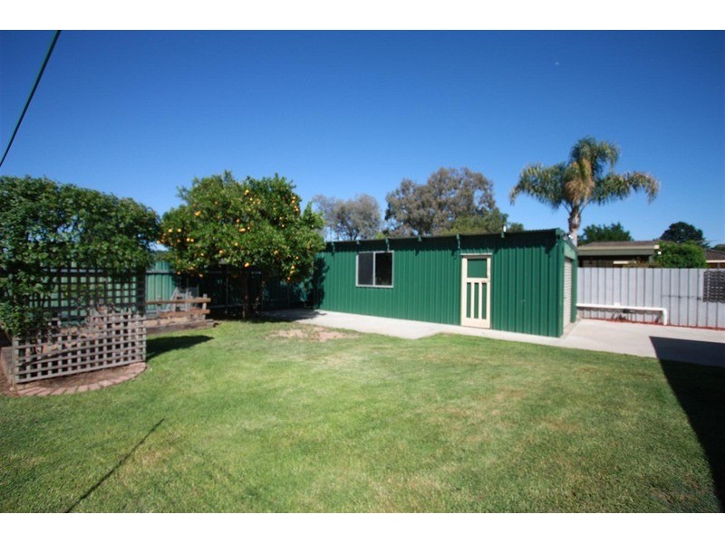 55 Jasmin Crescent, Lake Albert NSW 2650