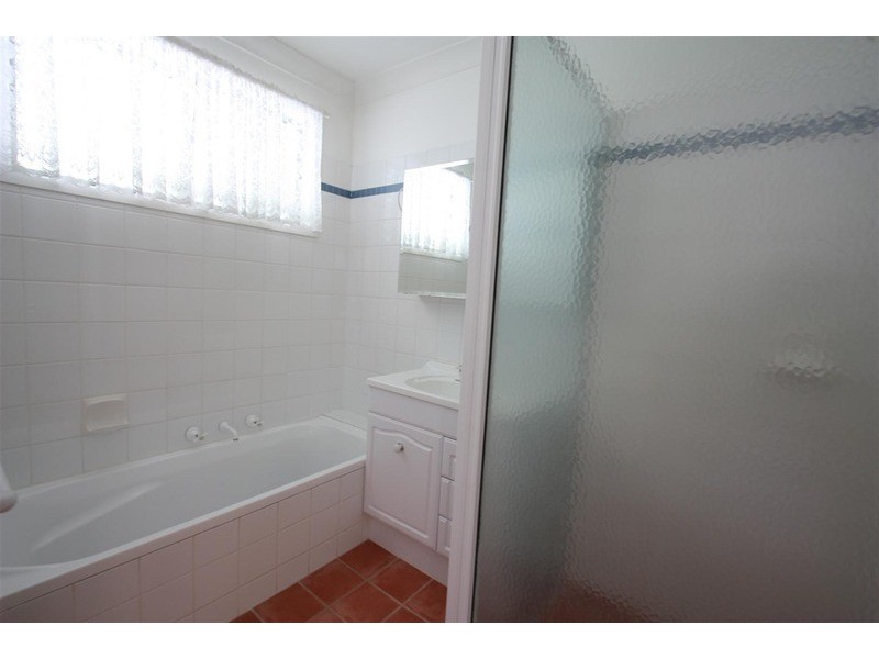 55 Jasmin Crescent, Lake Albert NSW 2650