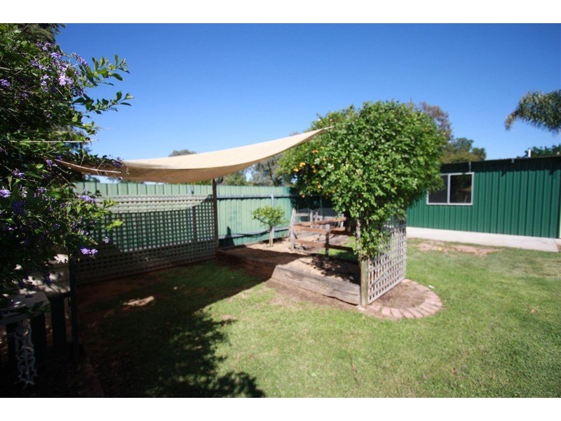 55 Jasmin Crescent, Lake Albert NSW 2650