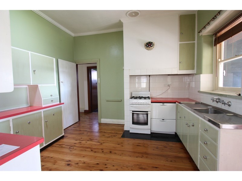 9 Chaston  Street, Wagga Wagga NSW 2650