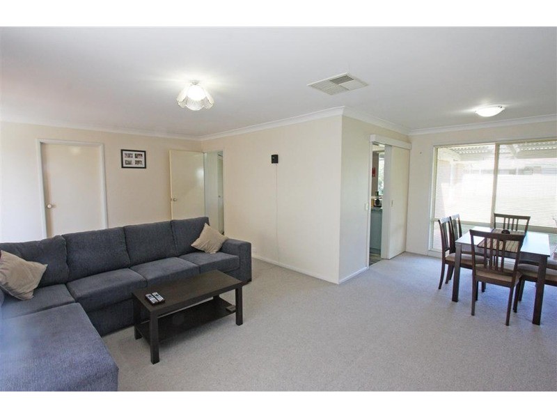 15 Kurrajong Avenue, Forest Hill NSW 2651