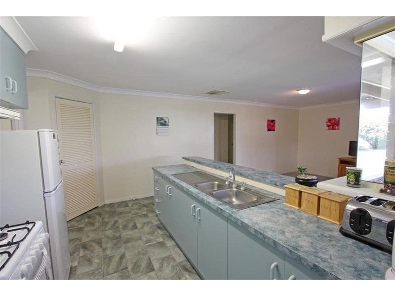 15 Kurrajong Avenue, Forest Hill NSW 2651