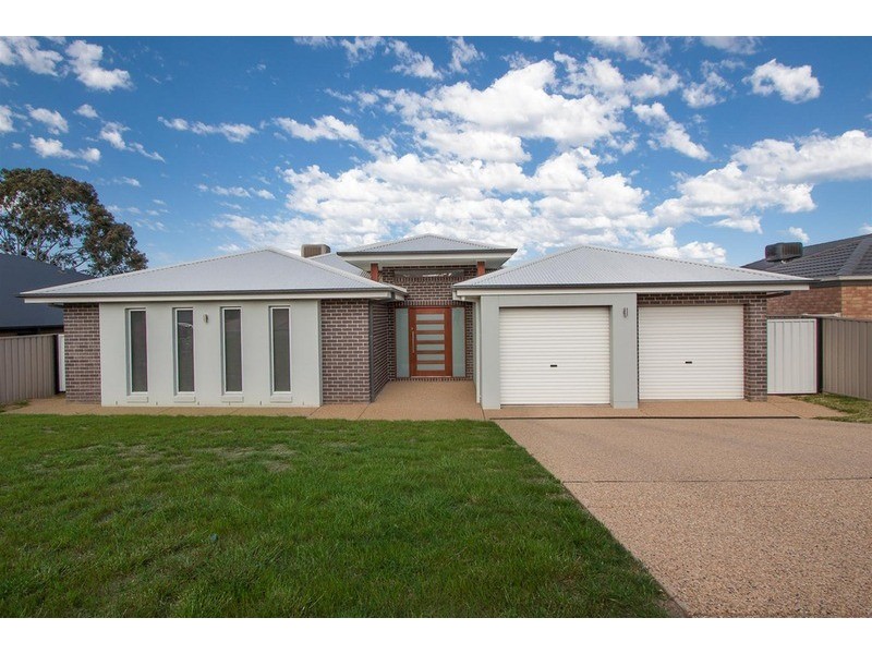 42 Brindabella  Drive, Tatton NSW 2650