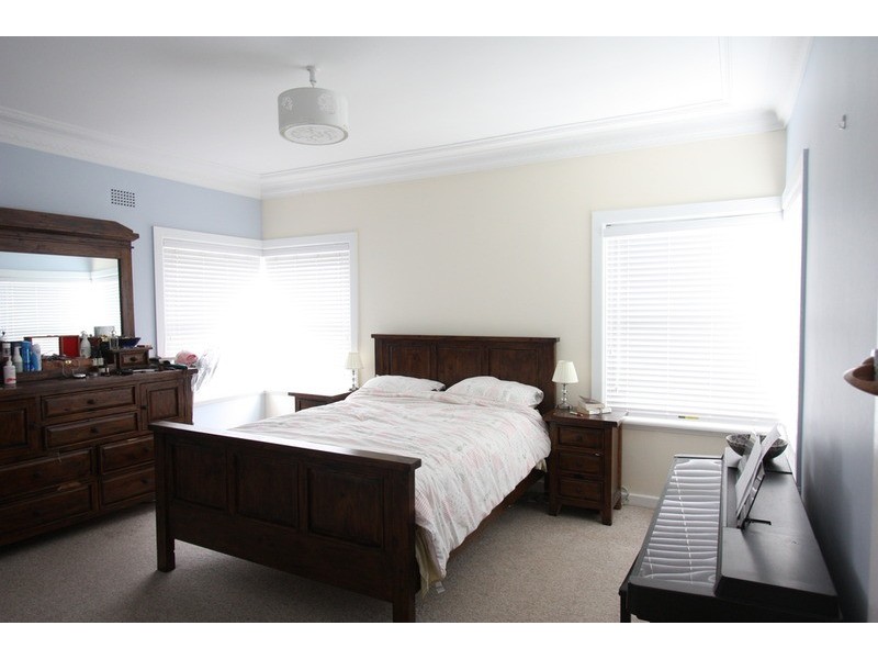 23 Urana Street, Turvey Park NSW 2650