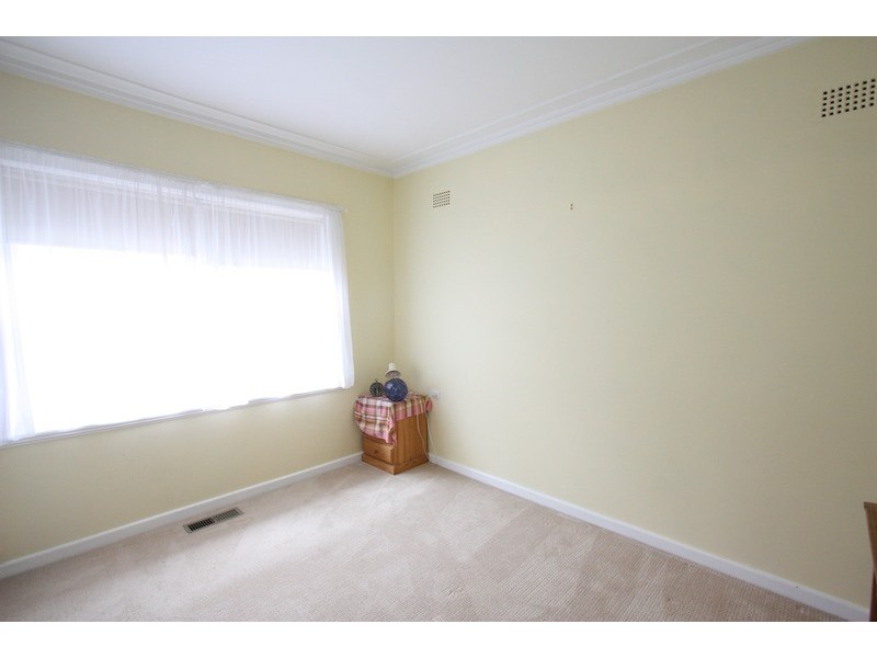 23 Urana Street, Turvey Park NSW 2650