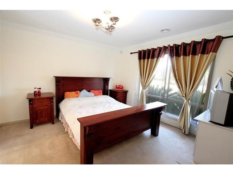 85 Atherton Crescent, Tatton NSW 2650