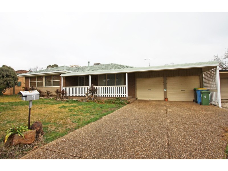 9 Dunn Avenue, Forest Hill NSW 2651