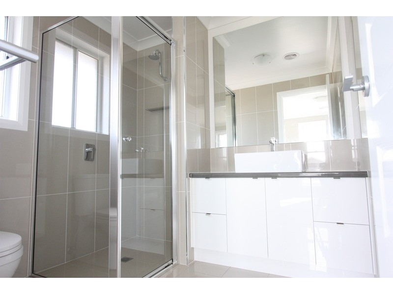 1/63 Brindabella Drive, Tatton NSW 2650