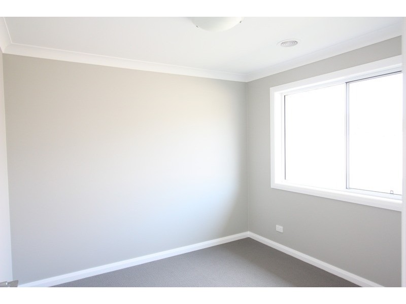 1/63 Brindabella Drive, Tatton NSW 2650