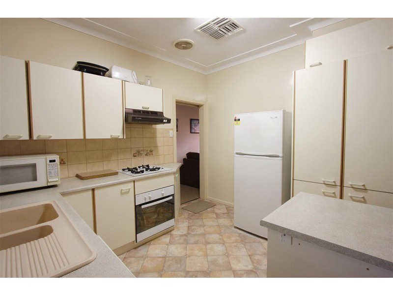 14 Raye Street, Tolland NSW 2650