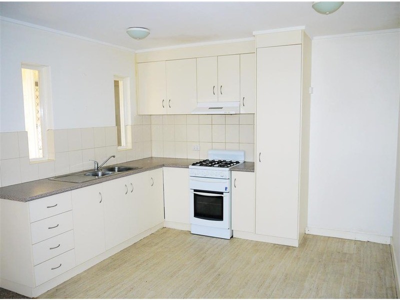 2/74A Tompson Street, Wagga Wagga NSW 2650