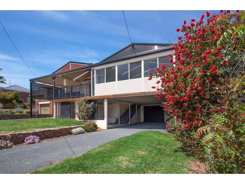 20 Hodson Avenue, Turvey Park NSW 2650