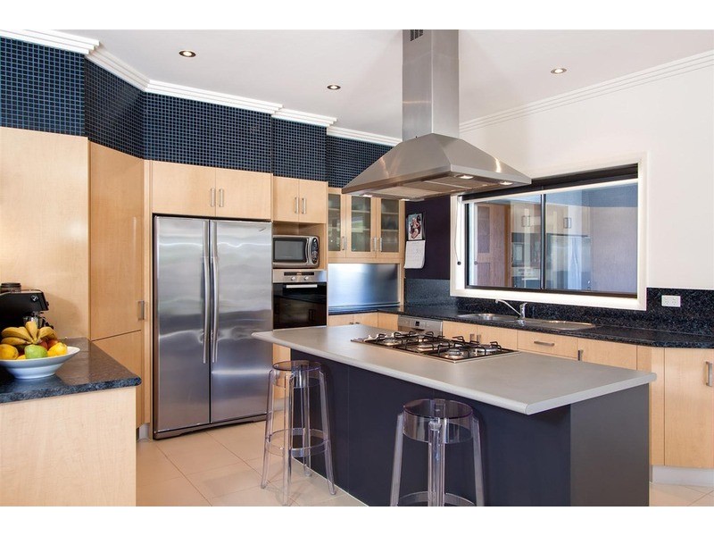 1 Cottonwood  Place, Wagga Wagga NSW 2650