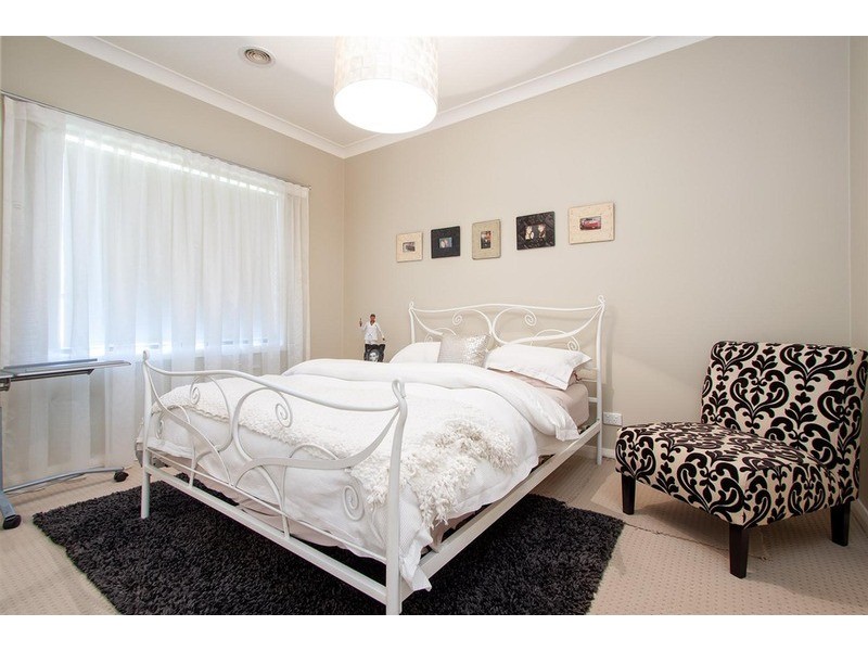 1 Cottonwood  Place, Wagga Wagga NSW 2650
