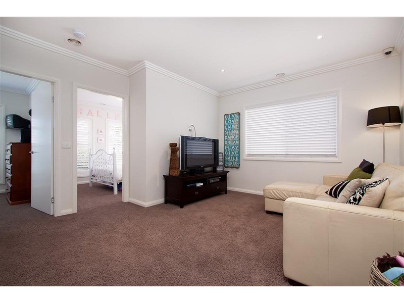 4 Clarence  Place, Tatton NSW 2650