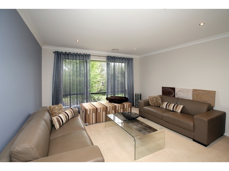 10 Budawang Place, Tatton NSW 2650