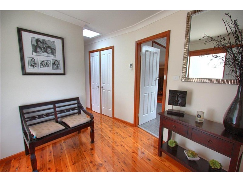 62 Nixon Crescent, Tolland NSW 2650