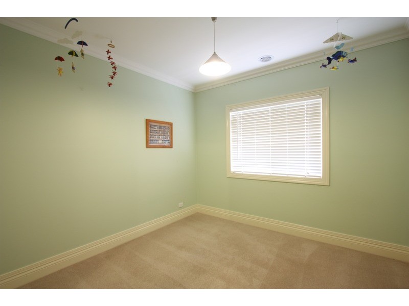 4 Hickory Place, Springvale NSW 2650