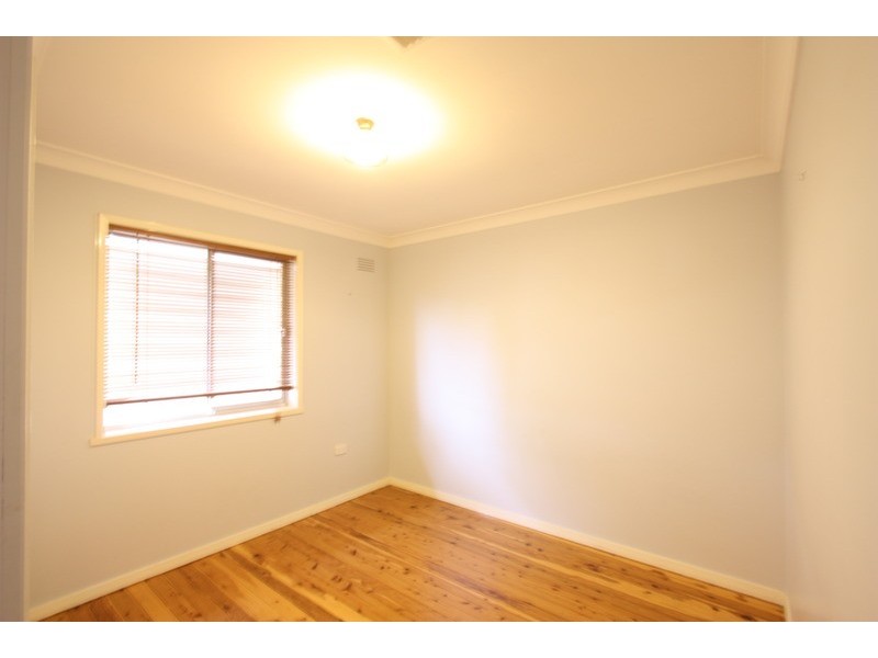 42 Walteela  Avenue, Mount Austin NSW 2650