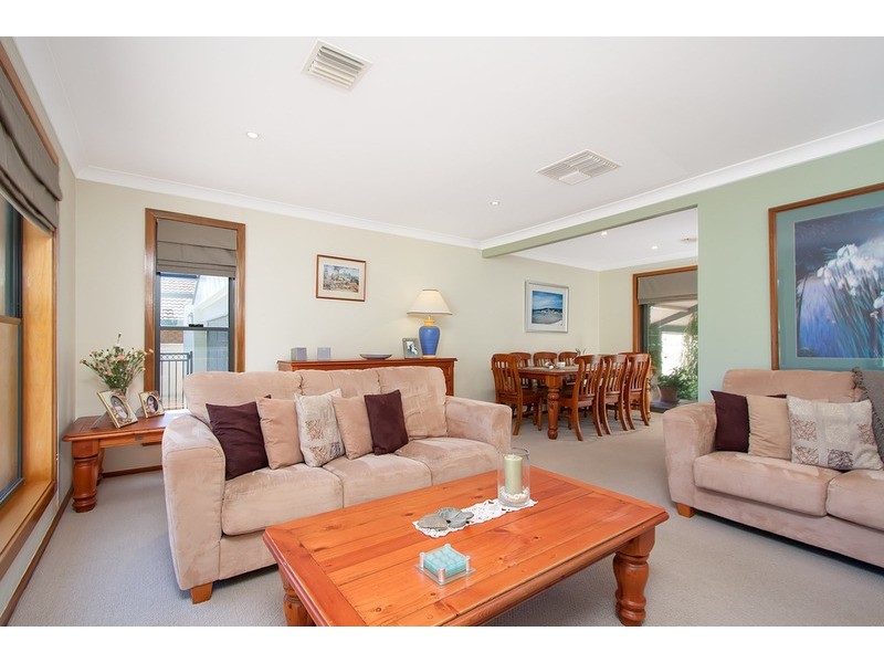 3 Stratford Avenue, Wagga Wagga NSW 2650