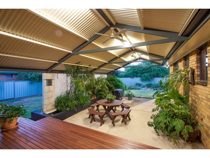 3 Stratford Avenue, Wagga Wagga NSW 2650