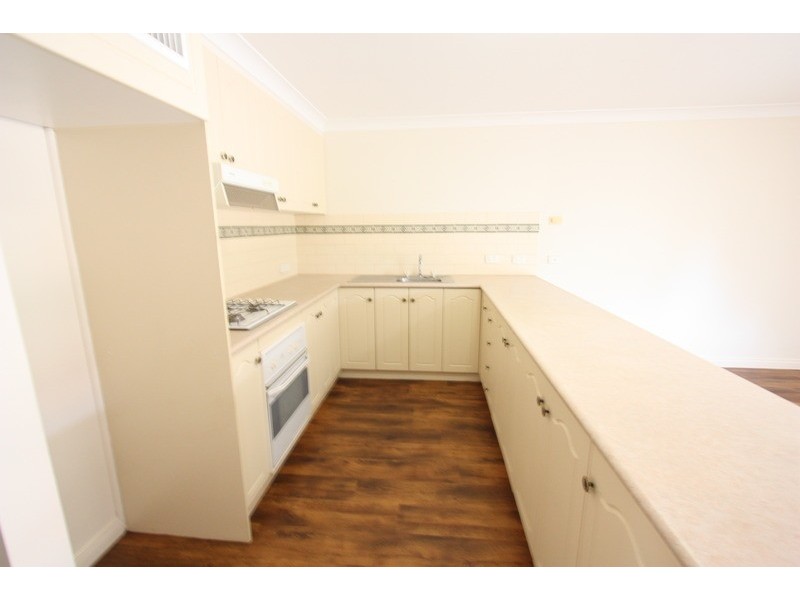 7 Crampton Street, Wagga Wagga NSW 2650