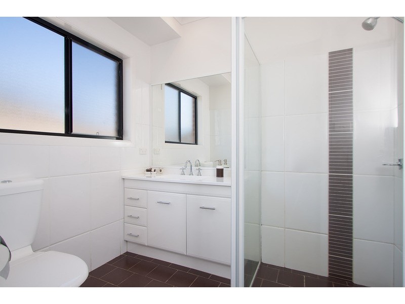 9 Yarrawah  Crescent, Bourkelands NSW 2650