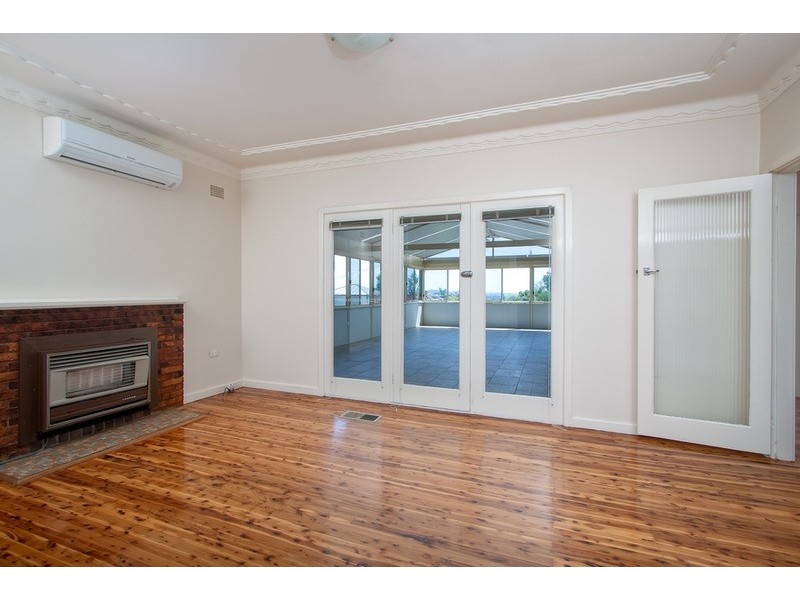 20 Hodson Avenue, Turvey Park NSW 2650