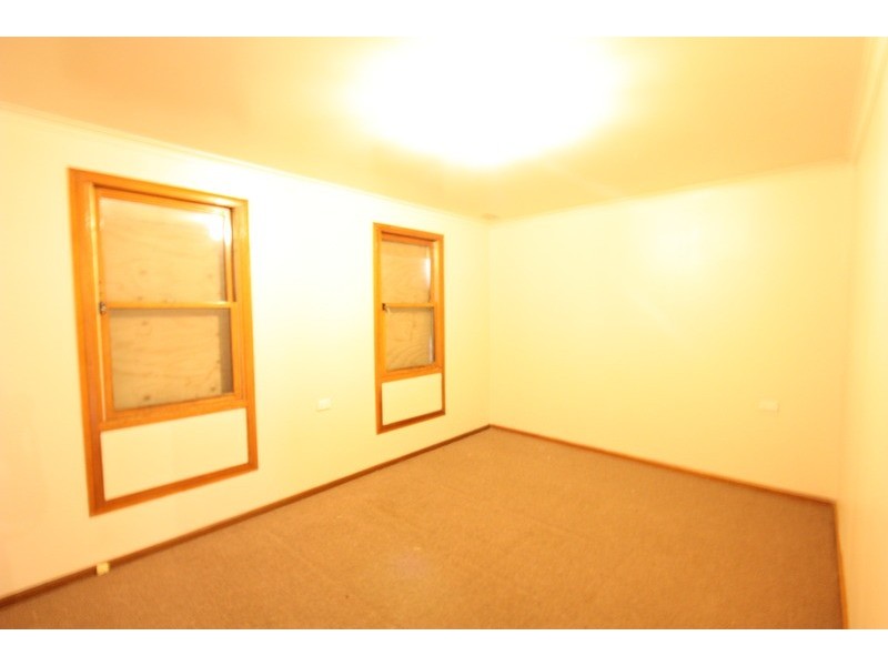 6 Bingham Place, Tolland NSW 2650