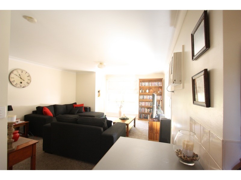 6/54 Adjin Street, Mount Austin NSW 2650
