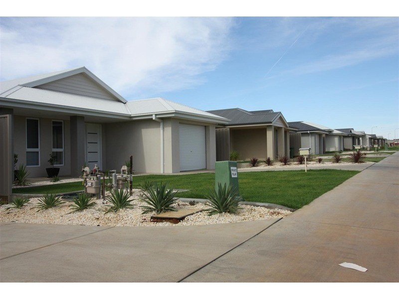 13/124 Mima  Street, Glenfield Park NSW 2650