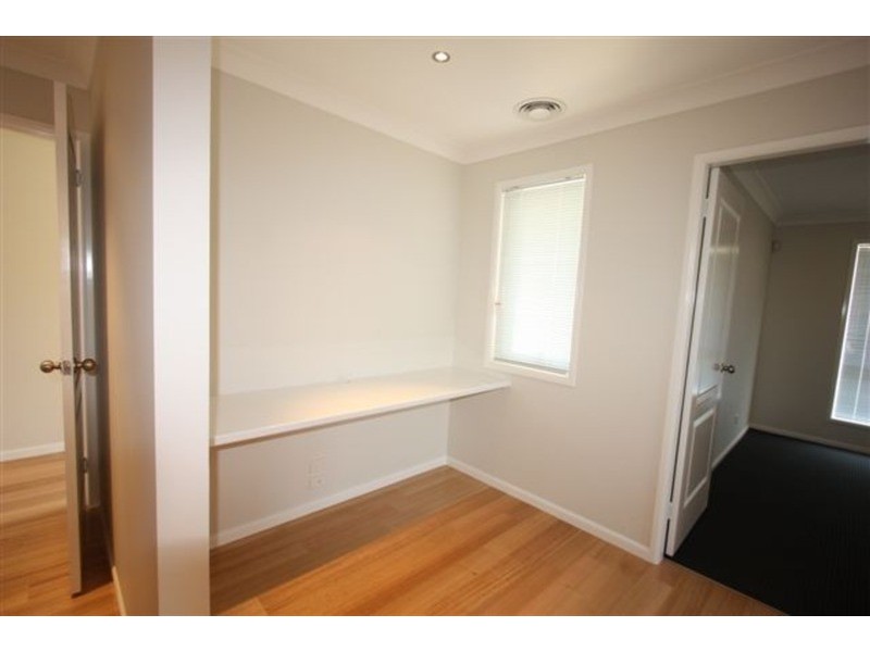 18/124 Mima Street, Glenfield Park NSW 2650