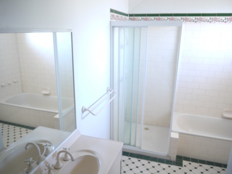 4/245 Edward Street, Wagga Wagga NSW 2650