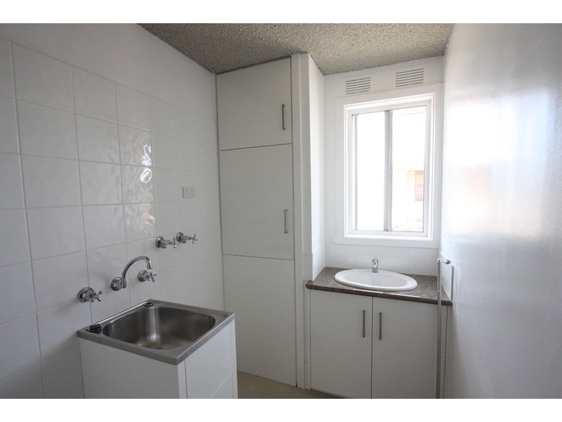 6/241 Kincaid Street, Wagga Wagga NSW 2650