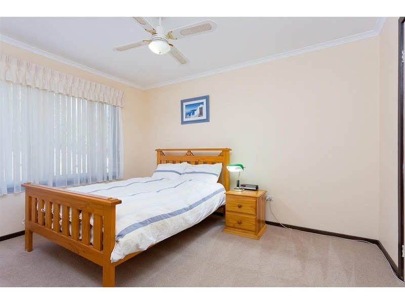 3 McCoullough Drive, Tolland NSW 2650