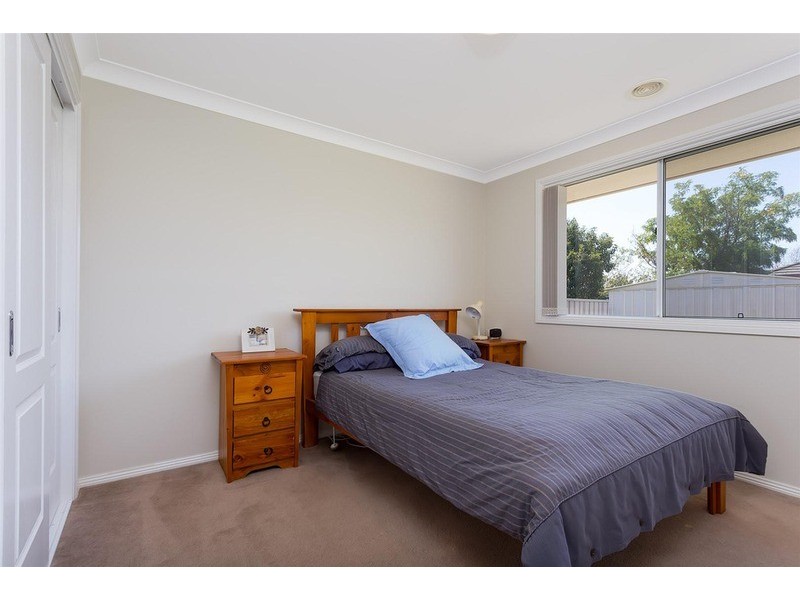 5 Werribee  Road, Bourkelands NSW 2650